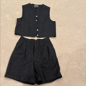 Gray short and vest set. Fully lined. 55% wool. Cuffed and pleated shorts